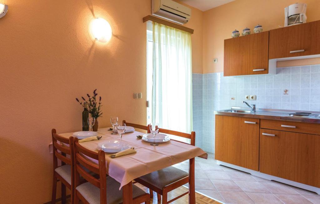 Apartment Begic Макарска Екстериор снимка