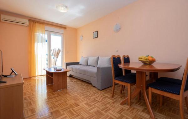 Apartment Begic Макарска Екстериор снимка