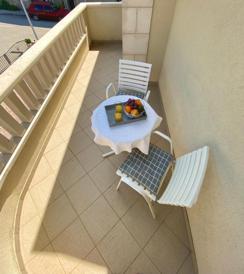 Apartment Begic Макарска Екстериор снимка
