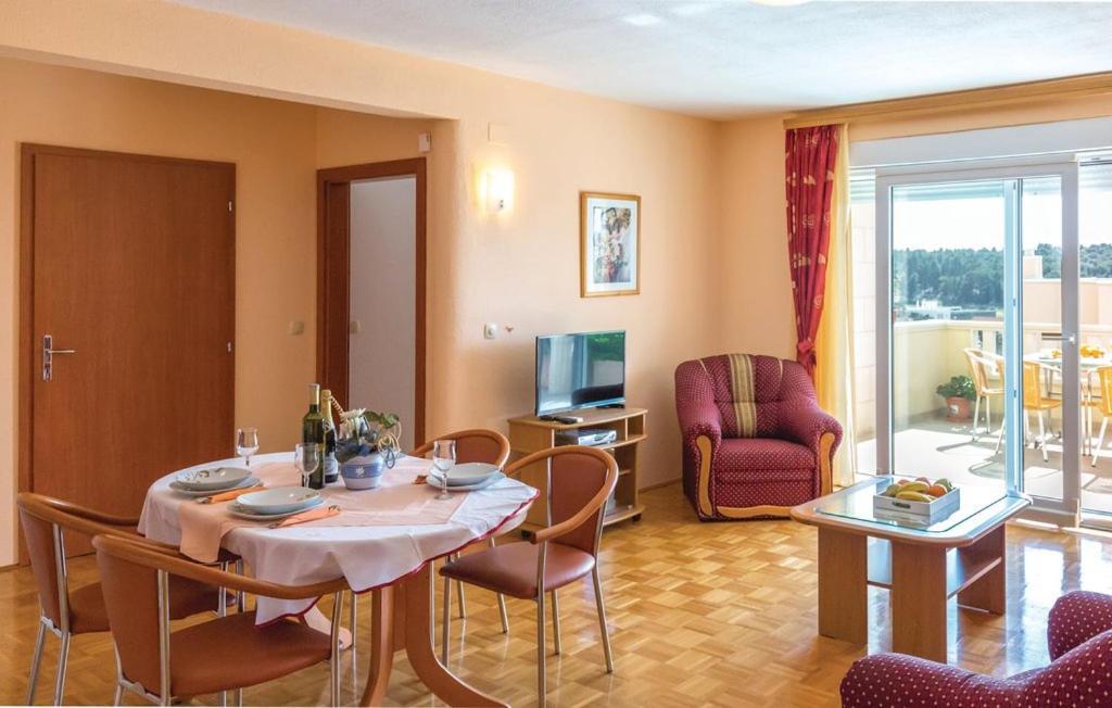 Apartment Begic Макарска Екстериор снимка