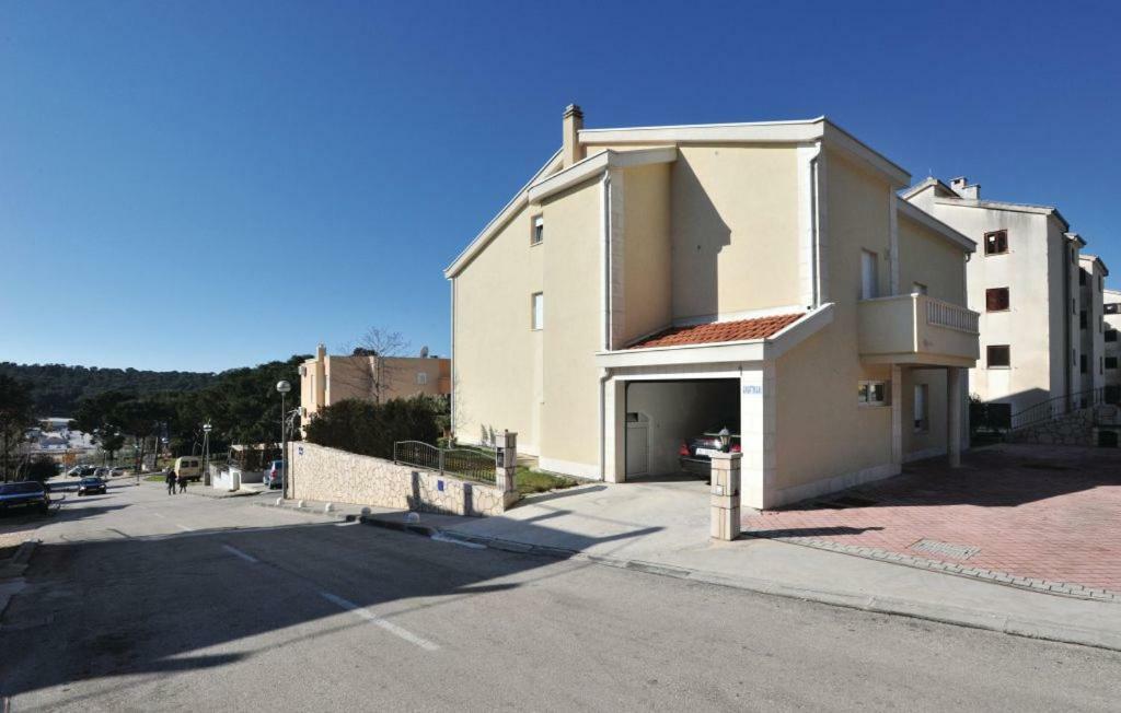 Apartment Begic Макарска Екстериор снимка